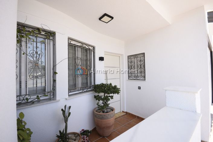 Image No.4-4 Bed Duplex for sale