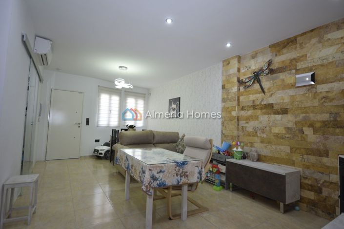 Image No.8-4 Bed Duplex for sale