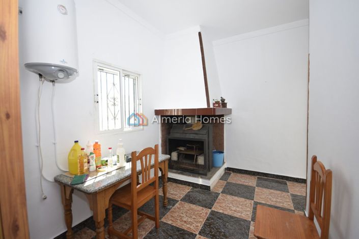 Image No.15-3 Bed Townhouse for sale