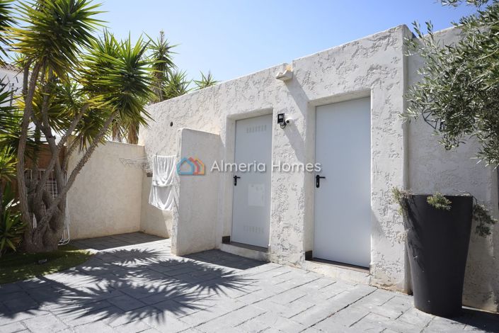 Image No.11-4 Bed Villa for sale