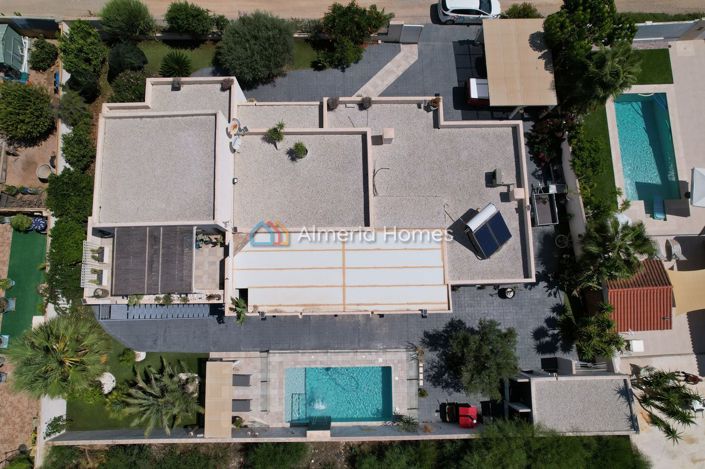 Image No.31-4 Bed Villa for sale