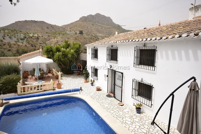 Image No.8-Maison de campagne de 4 chambres à vendre à Albox