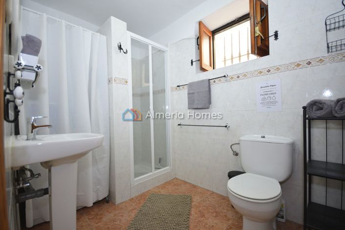 Image No.19-Maison de campagne de 4 chambres à vendre à Albox