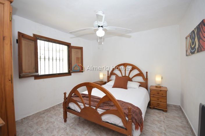 Image No.26-Maison de campagne de 4 chambres à vendre à Albox