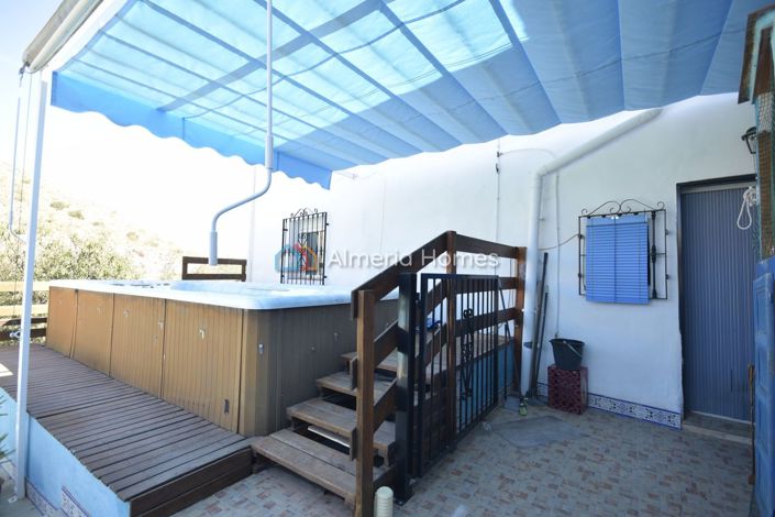 Image No.8-Maison de campagne de 3 chambres à vendre à Cantoria