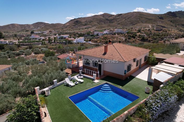 Image No.11-3 Bed Villa for sale