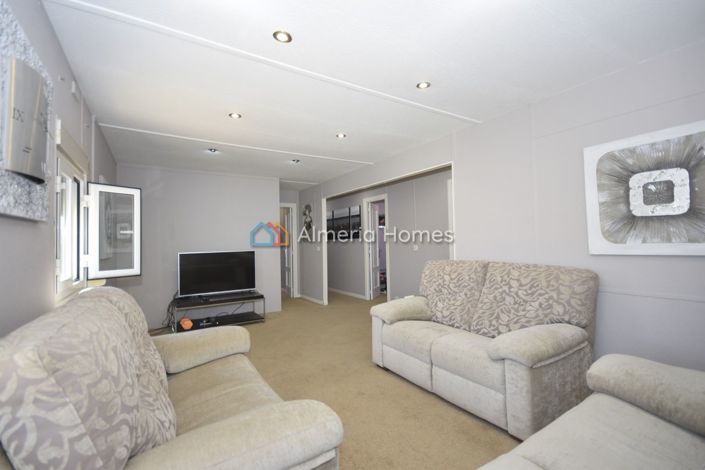 Image No.17-3 Bed Villa for sale