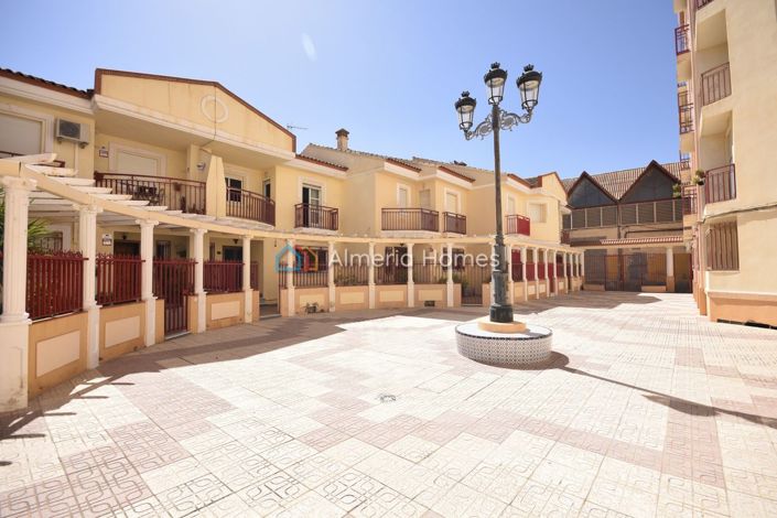 Image No.2-4 Bed Duplex for sale