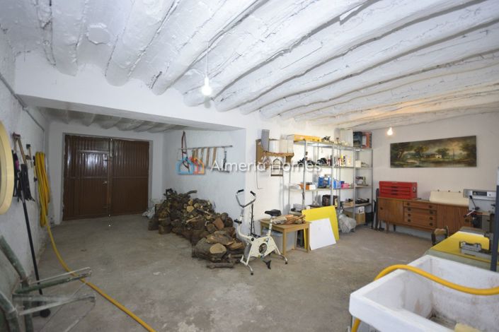 Image No.18-Maison de campagne de 6 chambres à vendre à Oria