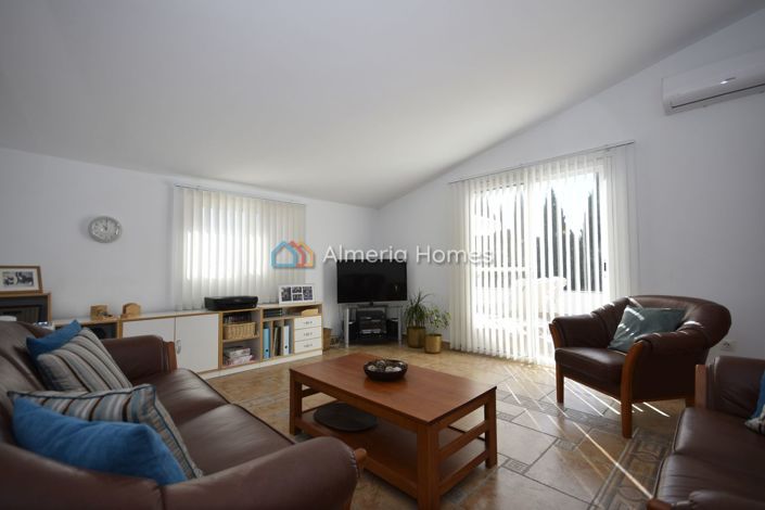 Image No.27-4 Bed Villa for sale