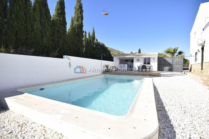 Image No.8-4 Bed Villa for sale