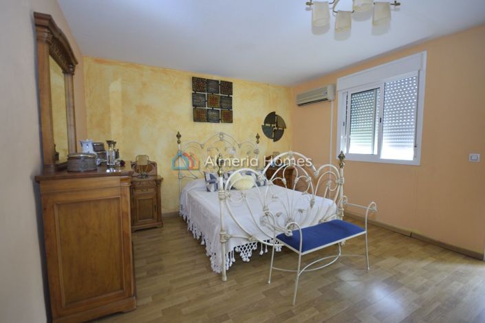 Image No.13-3 Bed Duplex for sale