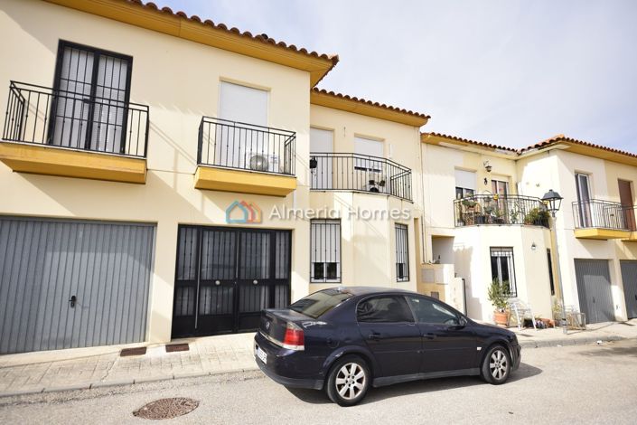 Image No.3-3 Bed Duplex for sale