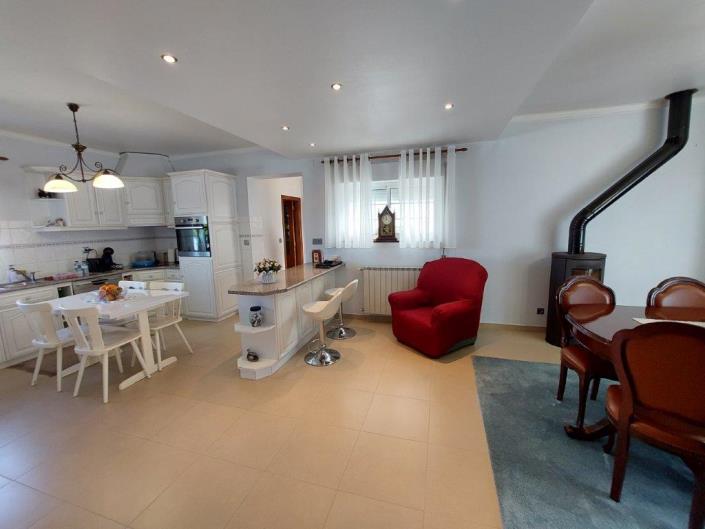 Image No.9-4 Bed House/Villa for sale