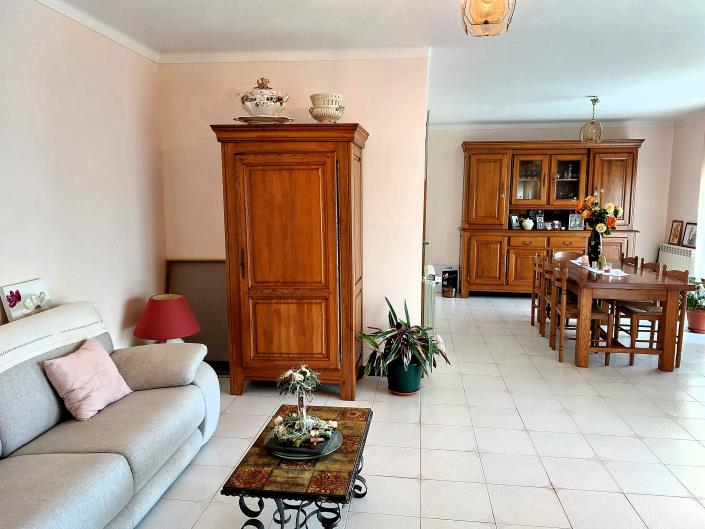 Image No.9-3 Bed House/Villa for sale