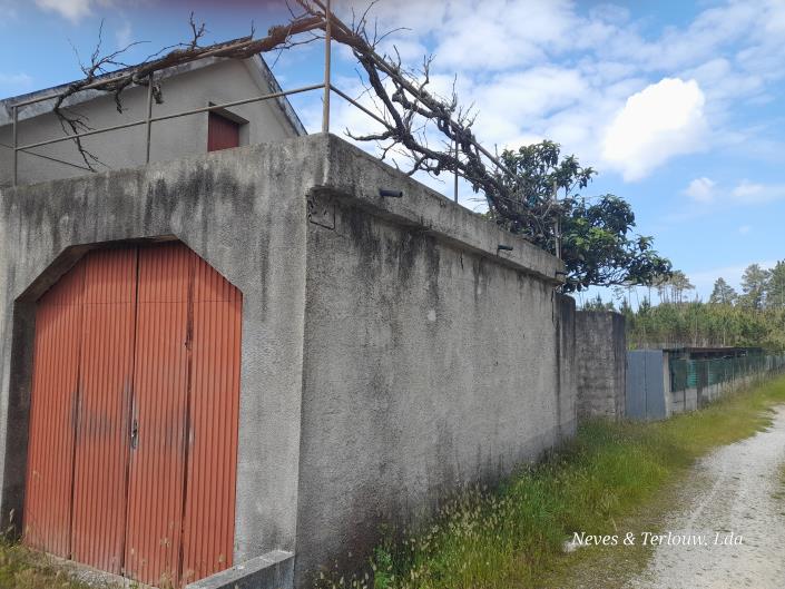 Image No.23-3 Bed Country House for sale