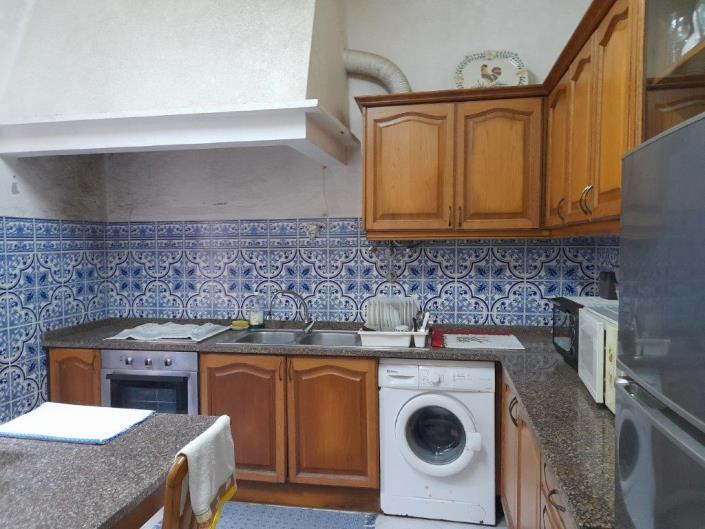 Image No.14-3 Bed Flat for sale