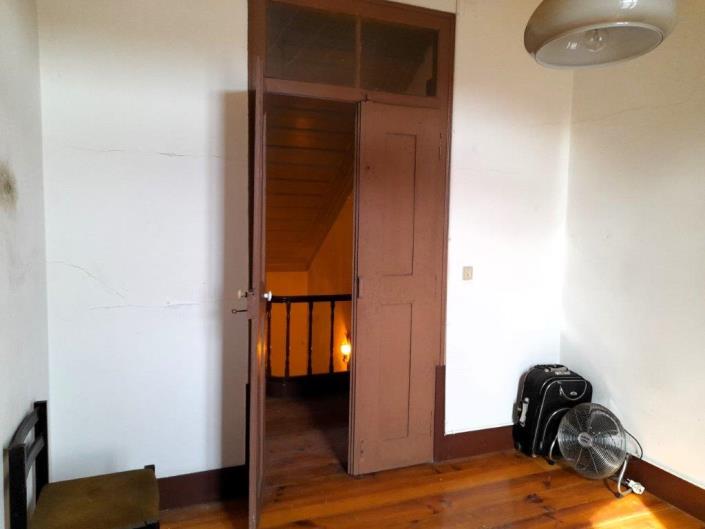 Image No.24-3 Bed Flat for sale