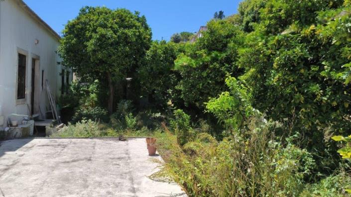 Image No.30-3 Bed Flat for sale