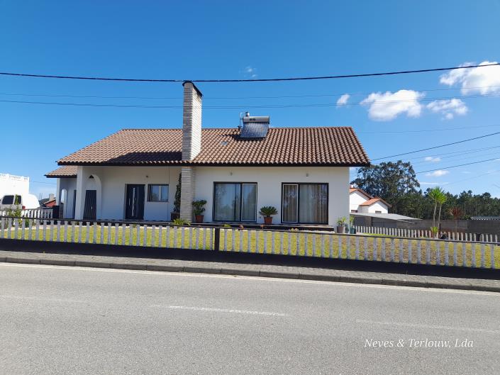 Image No.50-Villa / Détaché de 5 chambres à vendre à Guia