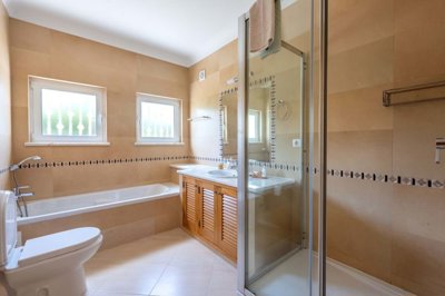 23-4506-78d1f4f8b6655591b02d22fabb36a692d73cc