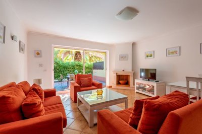 23-4509-78d1f4f8b6655591b02d22fabb36a692d73cc