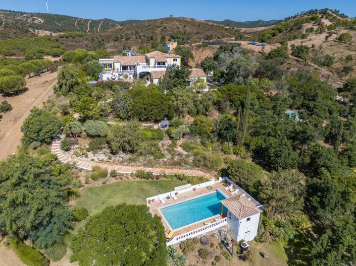 Image No.4-Villa de 6 chambres à vendre à Lagos