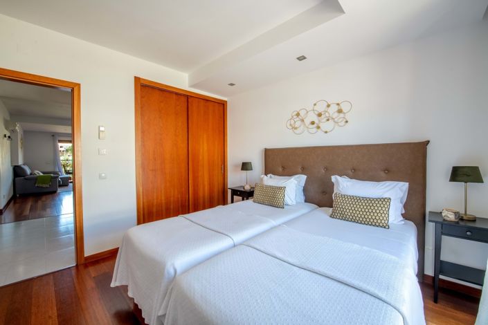 Image No.15-2 Bed Apartment for sale