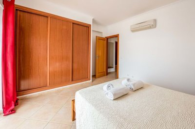 23-4521-78d1f4f8b6655591b02d22fabb36a692d73cc