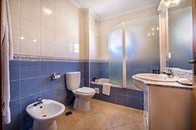 23-4521-78d1f4f8b6655591b02d22fabb36a692d73cc