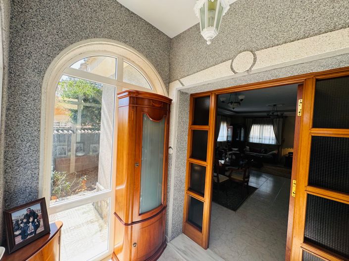 Image No.9-5 Bed Villa for sale