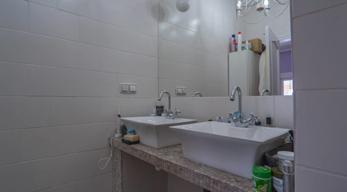 Image No.19-6 Bed Villa for sale