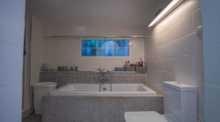 Image No.20-6 Bed Villa for sale