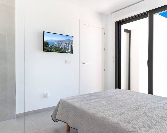 Image No.25-4 Bed Villa for sale