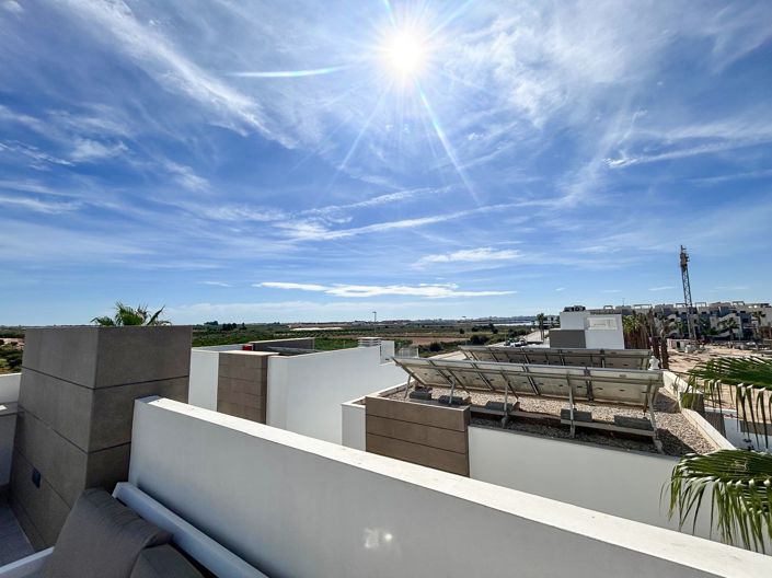 Image No.14-3 Bed Villa for sale