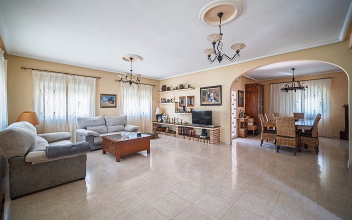 Image No.3-Villa de 4 chambres à vendre à Ciudad Quesada