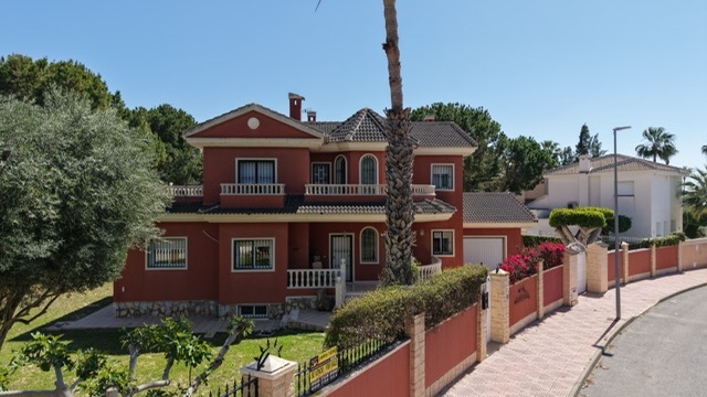 Image No.31-Villa de 4 chambres à vendre à Ciudad Quesada