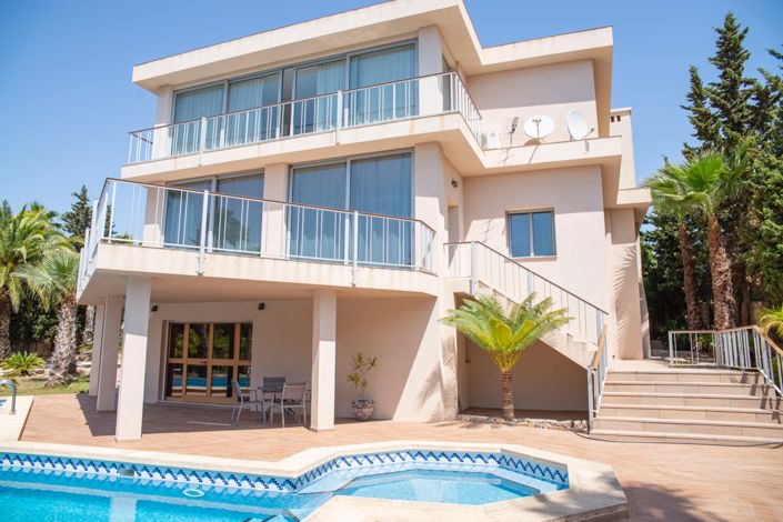 Image No.52-4 Bed Villa for sale