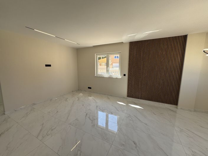 Image No.39-4 Bed Villa for sale