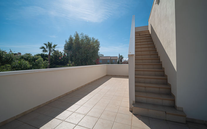 Image No.38-4 Bed Villa for sale