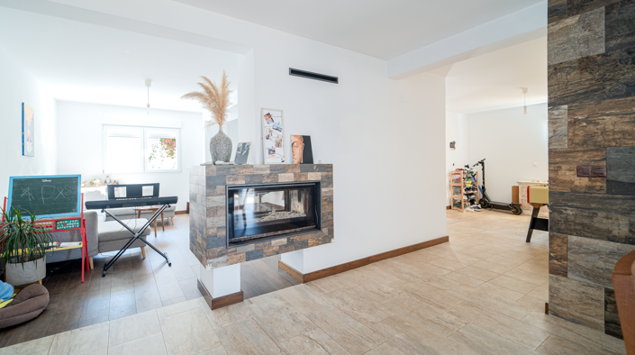 Image No.7-4 Bed Villa for sale