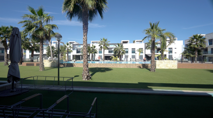 Image No.18-3 Bed Apartment for sale