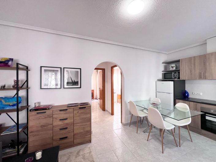 Image No.2-2 Bed Bungalow for sale