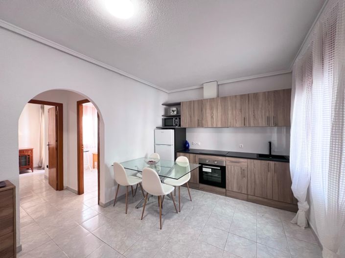 Image No.6-2 Bed Bungalow for sale