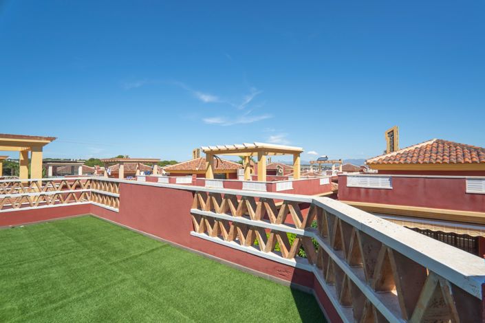 Image No.19-5 Bed Villa for sale