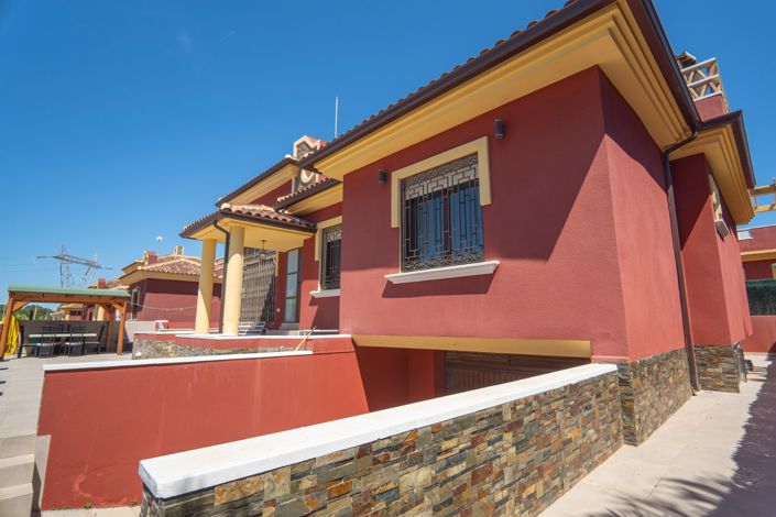 Image No.7-5 Bed Villa for sale