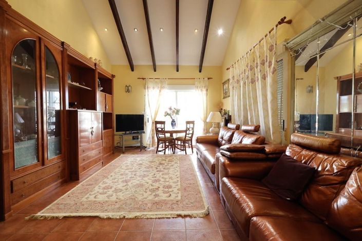 Image No.4-4 Bed Villa for sale