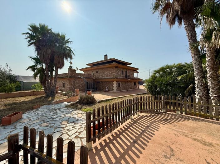 Image No.8-5 Bed Villa for sale