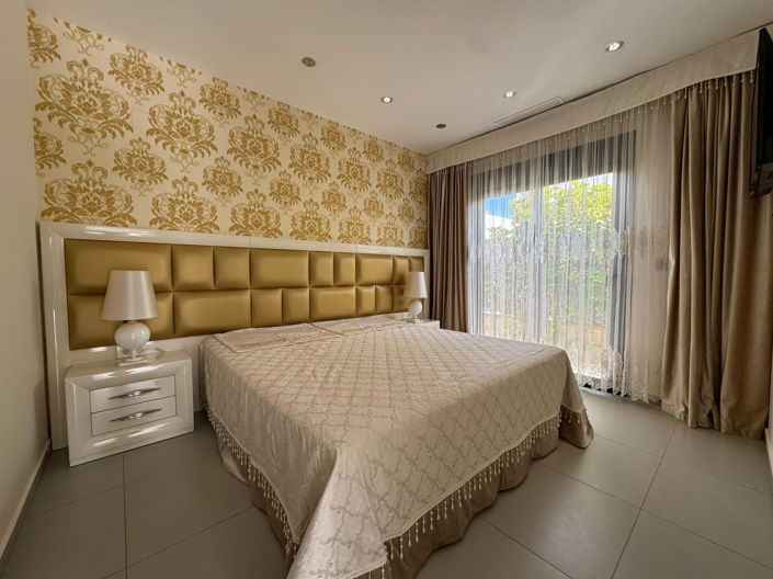 Image No.9-3 Bed Villa for sale