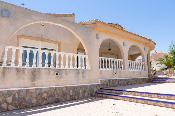 Image No.23-3 Bed Villa for sale